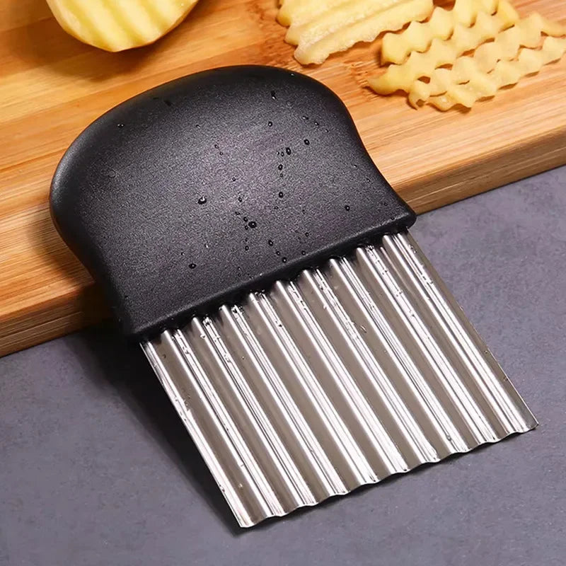 Stainless Steel Potato Chip Slicer Dough Vegetable Fruit Crinkle Wavy Kitchen Knife Cutter Chopper French Fry Maker